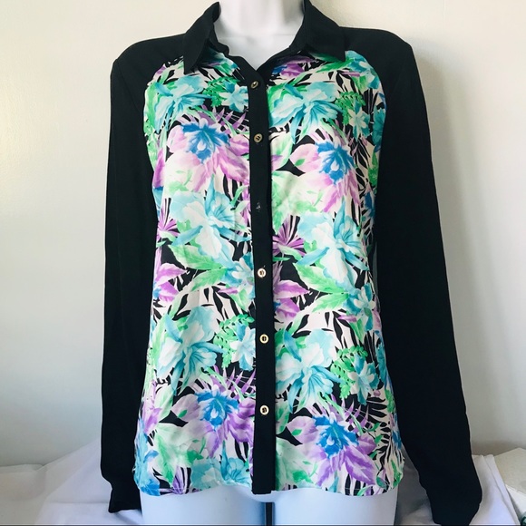 Forever 21 Tops - Forever21 • Floral Print Blouse w/ Keyhole Back